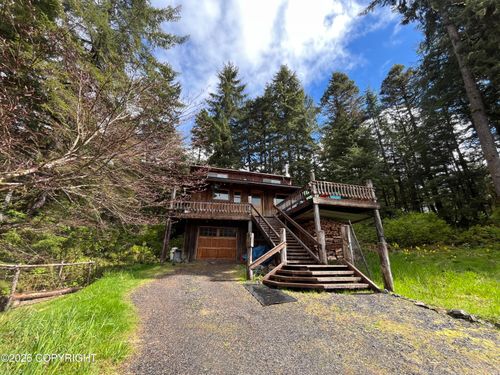 375-373-375 S Mitkof Hwy, Petersburg, AK, 99833-0299 | Card Image
