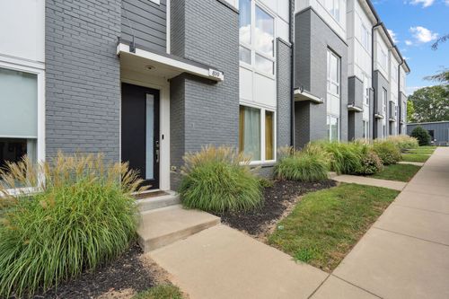819 Vibe Pl, Nashville, TN, 37216-2541 | Card Image