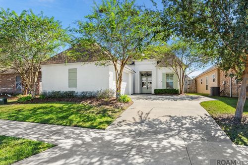 15140 Market East Dr, Baton Rouge, LA, 70810-3496 | Card Image