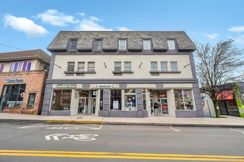 apt-303-202 Main St, Port Jefferson, NY, 11777-1673 | Card Image