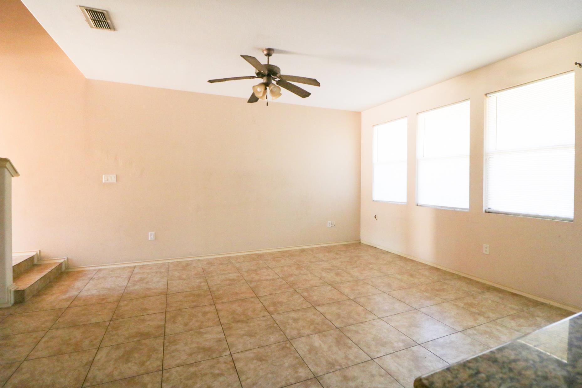 Residential Lease in Laredo 5
