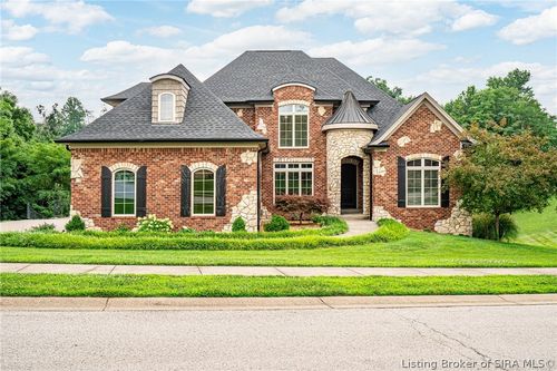 3642 Woodland Lks, Floyds Knobs, IN, 47119-9778 | Card Image