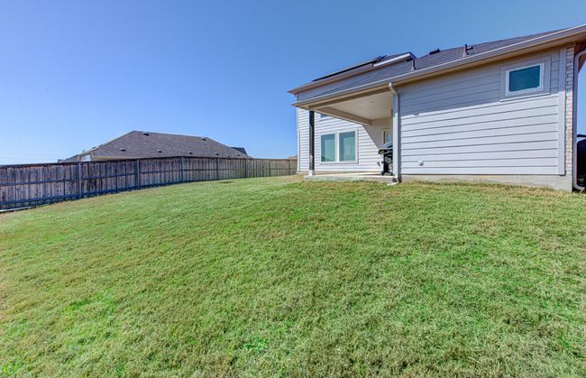 331 Oleander Loop, House other with 4 bedrooms, 3 bathrooms and 4 parking in Buda TX | Image 38