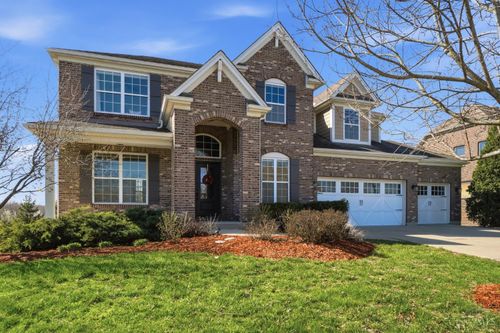5733 Ferdinand Dr, West Chester, OH, 45069-3861 | Card Image