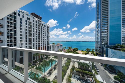 1104-600 Ne 27th St, Miami, FL, 33137-4690 | Card Image