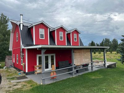 60049 Township Road 362, House detached with 2 bedrooms, 1 bathrooms and 4 parking in Caroline AB | Image 1