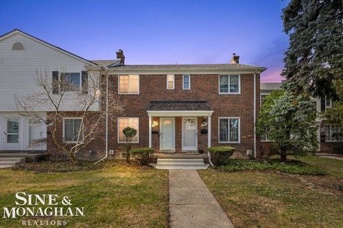 23011 Grayling St, Hamtramck, MI, 48212 | Card Image