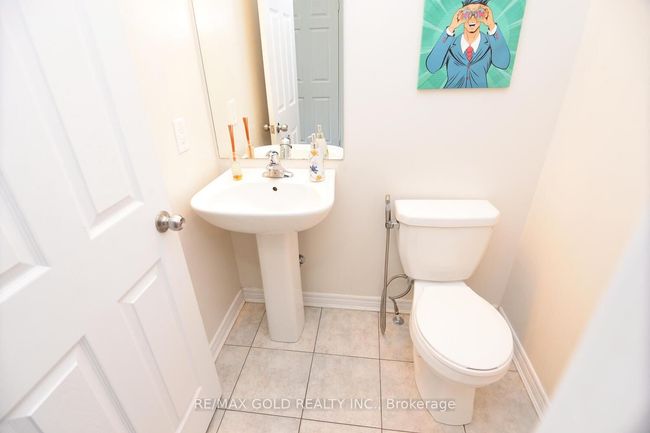 22 Cloudburst Rd, House attached with 3 bedrooms, 3 bathrooms and 2 parking in Brampton ON | Image 10