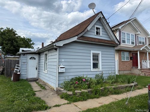 1326 Star Ave, Elmont, NY, 11003-3350 | Card Image