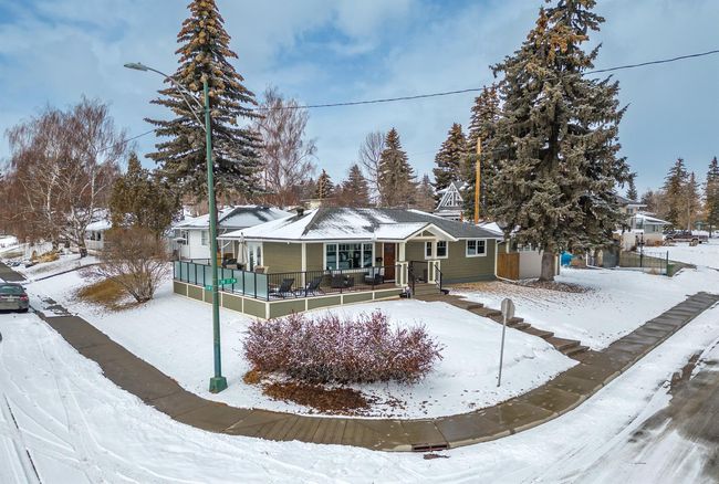 2231 38 St Sw, House detached with 4 bedrooms, 3 bathrooms and 4 parking in Calgary AB | Image 7