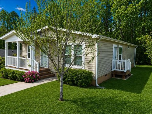 21 Hillandale St, Newnan, GA, 30263-5262 | Card Image
