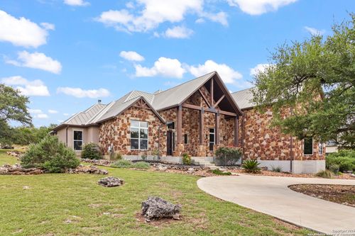 1117 Provence Pl, New Braunfels, TX, 78132-2770 | Card Image