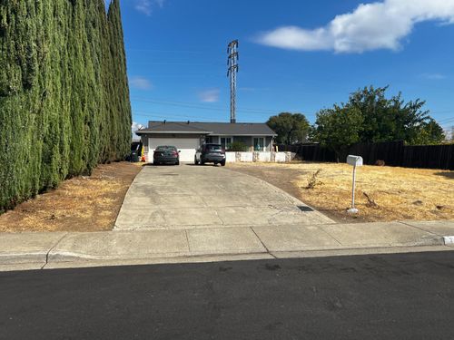 742 Wedgewood Dr, Pittsburg, CA, 94565-4632 | Card Image