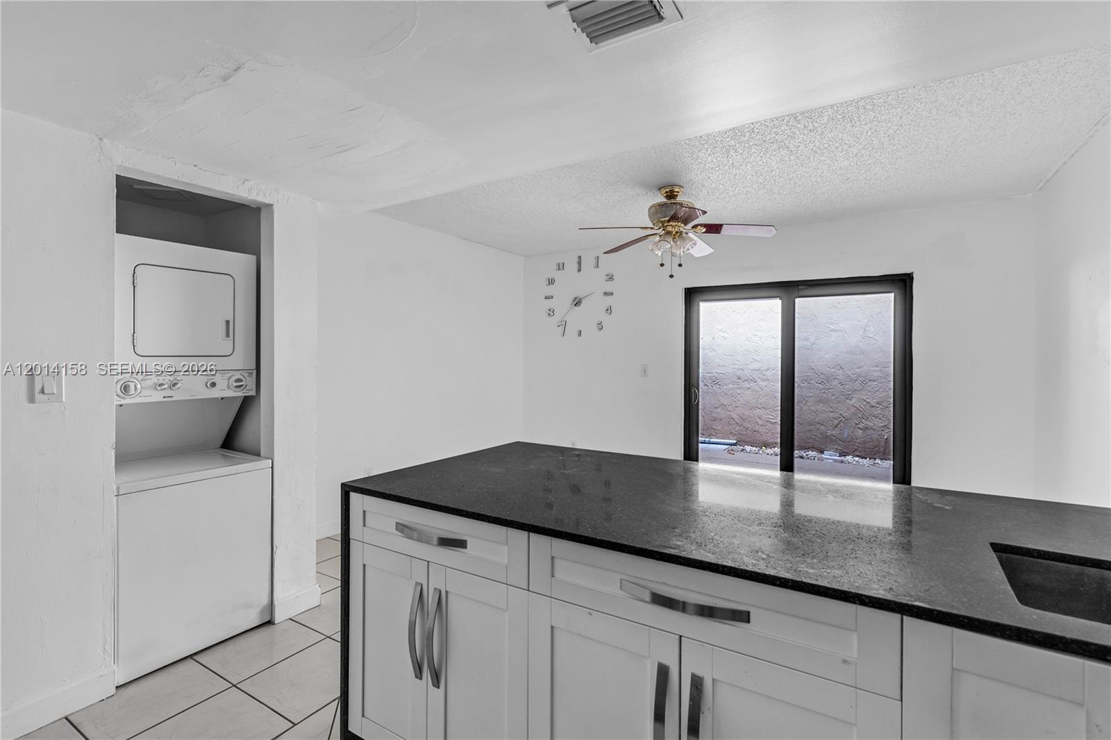 Residential Lease in Hialeah 3