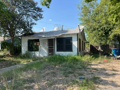 1405 Essex St, House other with 2 bedrooms, 1 bathrooms and null parking in San Antonio TX | Image 1