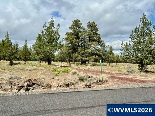 13330 Sw Airstrip Ln, Culver, OR, 97734-9511 | Card Image