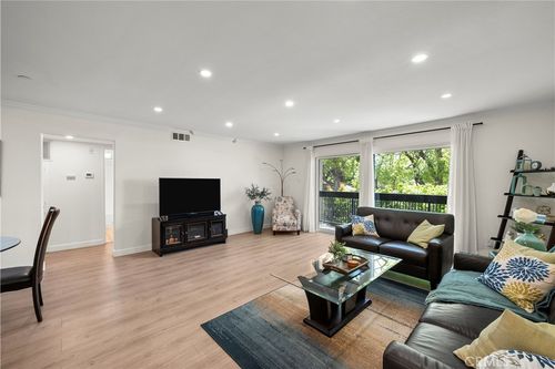 1-1135 Allen Ave, Glendale, CA, 91201-3314 | Card Image