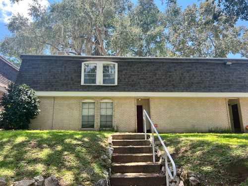225-2020 Continental Ave, Tallahassee, FL, 32304-1704 | Card Image