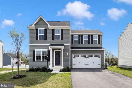 99 Charlotte St, HAGERSTOWN, MD, 21740-2289 | Card Image