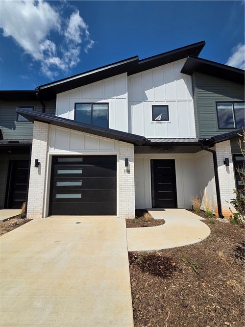 1118 Emilia Avenue, Lowell, AR, 72745 | Card Image