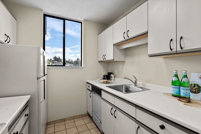 406 - 555 13 Th Street, Condo with 1 bedrooms, 1 bathrooms and 1 parking in West Vancouver BC | Image 12