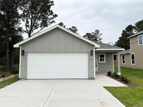 1563 Belton Ln, Anahuac, TX, 77514-2972 | Card Image