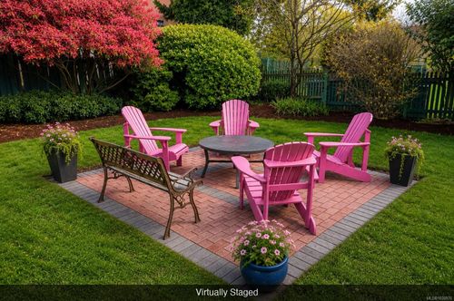 1044 Wollaston St, Esquimalt, BC, V9A5B4 | Card Image