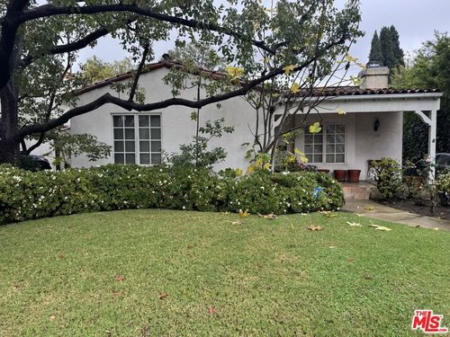 220 S Palm Dr, Beverly Hills, CA, 90212-3516 | Card Image