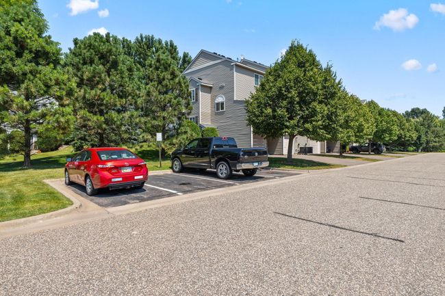 Extra Parking Spaces for guests | Image 22