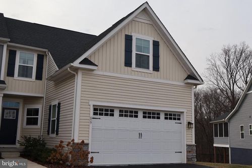 659 Thomas Penn Dr, WEST GROVE, PA, 19390-2122 | Card Image