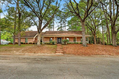 105 Country Club Dr, Picayune, MS, 39466-2307 | Card Image