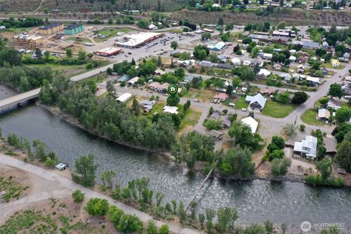 518 Bridge St, Twisp, WA, 98856-9730 | Card Image