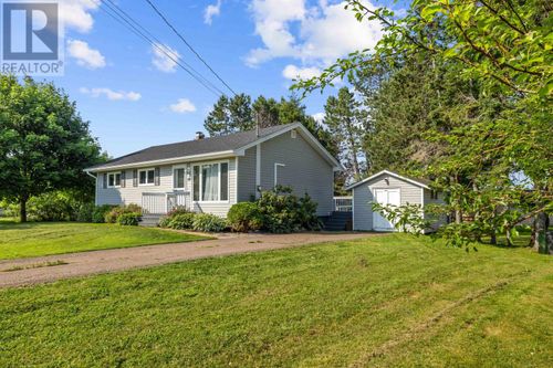 56 Eleanor Dr, Summerside, PE, C1N4W9 | Card Image