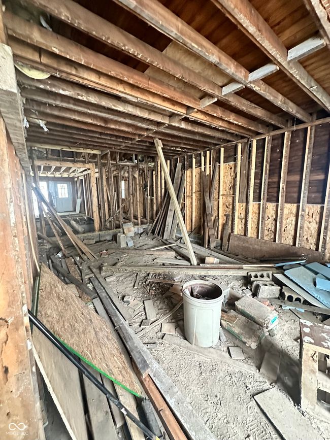 view of misc room | Image 7