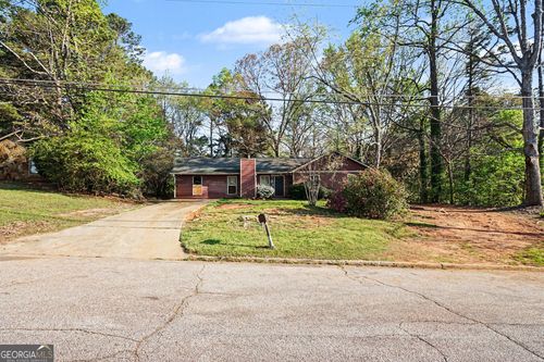 1727 Vauxhall Dr, Lithonia, GA, 30058-5539 | Card Image