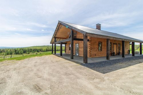 142 Minister Hill Rd, Lyndonville, VT, 05851-9817 | Card Image