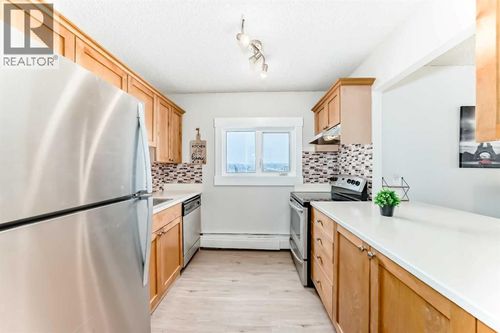 1334 12 Ave Sw, Calgary, AB, T3C3R9 | Card Image