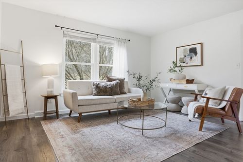 22c-425 Main St, Hudson, MA, 01749 | Card Image