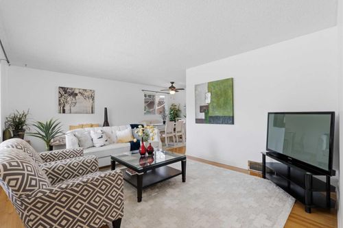 3248 Bearspaw Dr Nw, Calgary, AB, T2L1T3 | Card Image