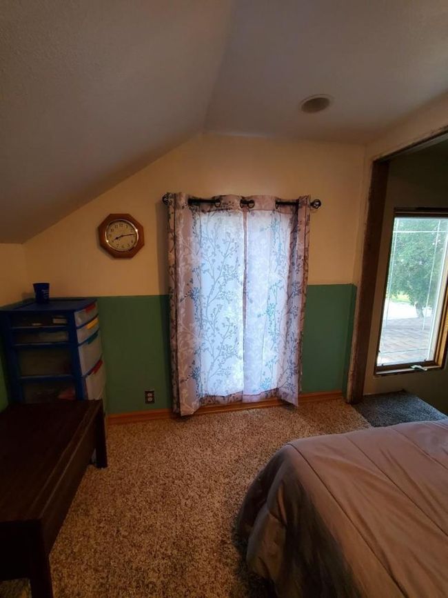 2271 200th Street, Home with 4 bedrooms, 1 bathrooms and 2 parking in Humboldt IA | Image 38