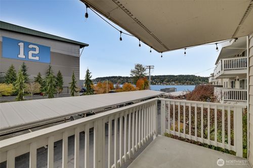 apt-212-5021 Ripley Ln N, Renton, WA, 98056-1577 | Card Image