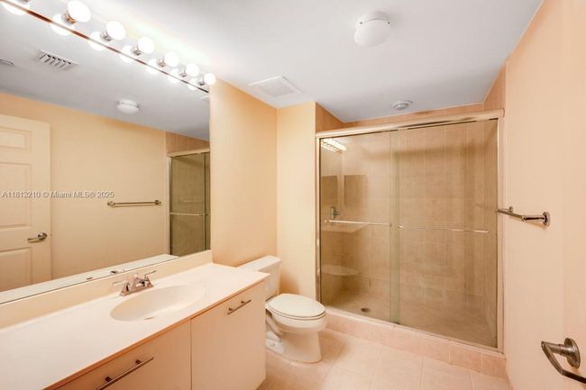 APT-541 - 510 Nw 84 Th Ave, Condo with 2 bedrooms, 2 bathrooms and null parking in Plantation FL | Image 7
