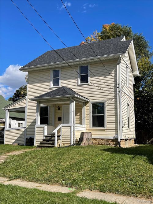 50 Henderson St, Pontiac, MI, 48341-1409 | Card Image