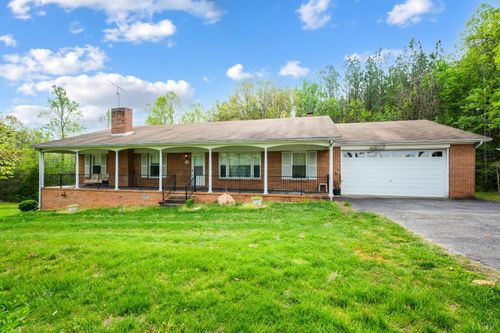 2809 Hillcroft Road, Charlotte Court House, VA, 23923 | Card Image