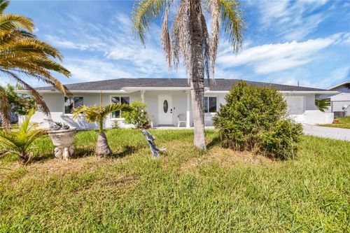 2339 Lake View Blvd, PORT CHARLOTTE, FL, 33948-3613 | Card Image