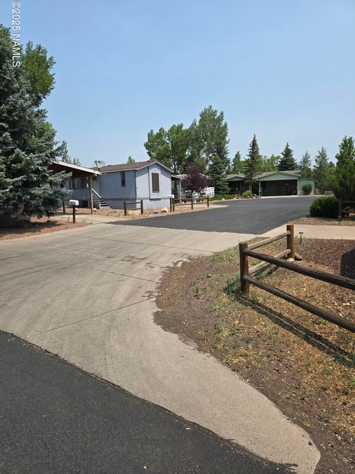 15-9000 N Us Highway 89, Flagstaff, AZ, 86004-6217 | Card Image