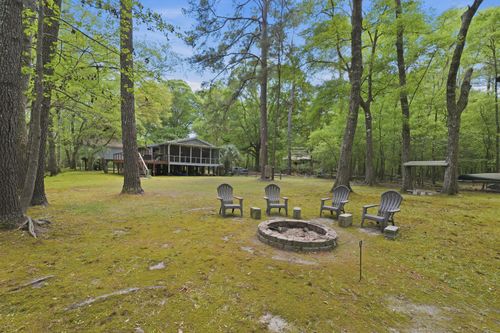 150 Franks Ln, Ridgeville, SC, 29472-3041 | Card Image