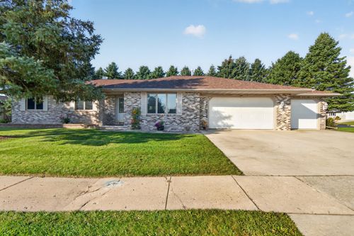 877 North St, BROWNSVILLE, WI, 53006-2503 | Card Image