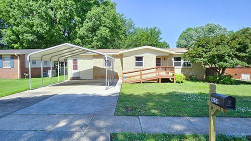 3208 Fairacres Road Sw, Huntsville, AL, 35805 | Card Image