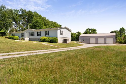 8011 Palmore Hollow Ln, Nolensville, TN, 37135-2929 | Card Image